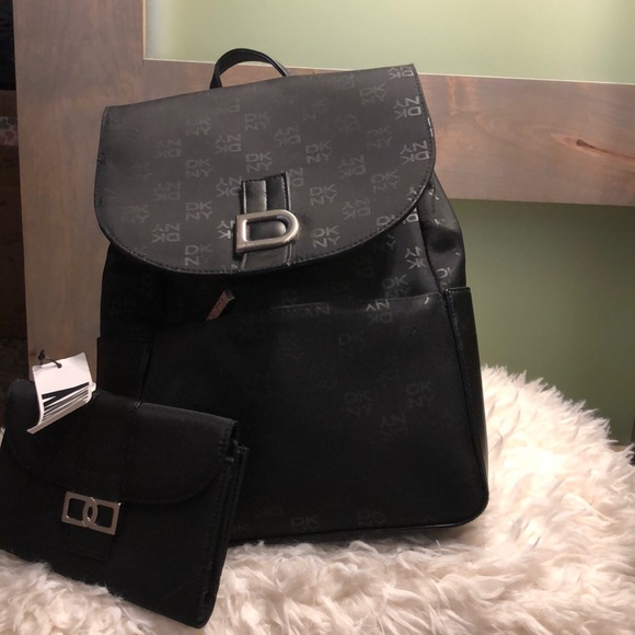 DKNY Handbags - Authentic DKNY BACKPACK PUSE WITH MATCHING WALKET
